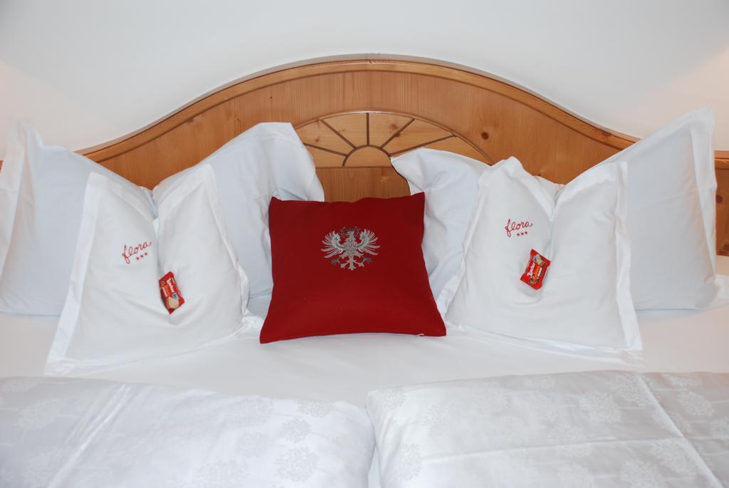 Hotel Flora Selva di Val Gardena Bilik gambar